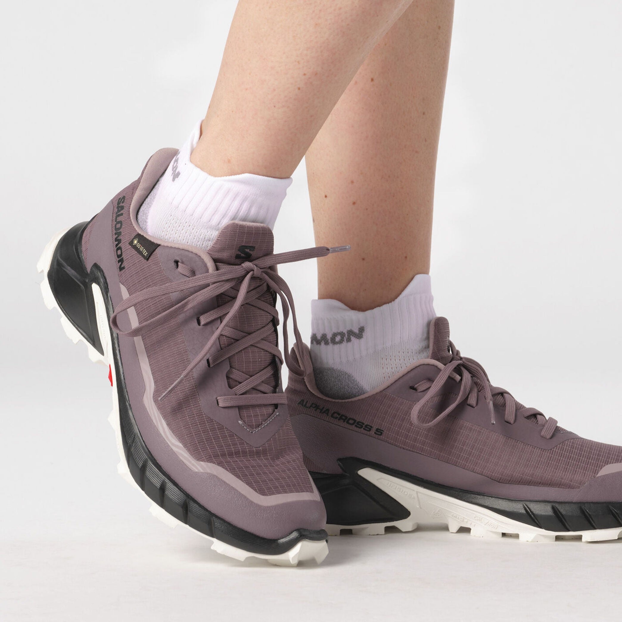 Zapatillas de trail running SALOMON ALPHACROSS 5 GTX W - violeta/blanco/negro