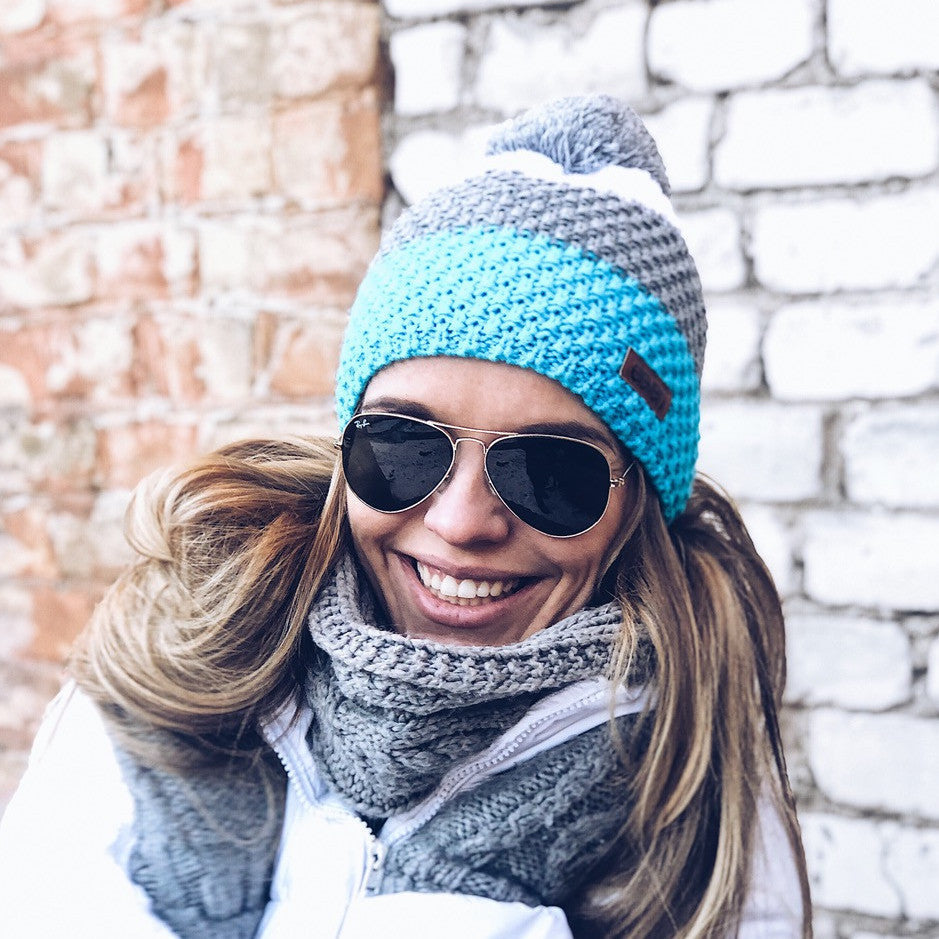ELEVEN SPORTSWEAR Strickmütze mit Bommel türkis/grau