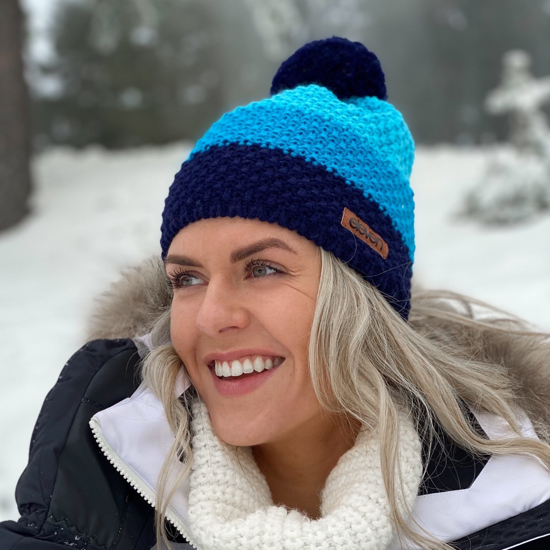ELEVEN SPORTSWEAR Strickmütze mit Bommel blau