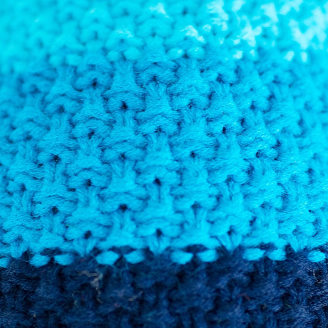 ELEVEN SPORTSWEAR Strickmütze mit Bommel blau