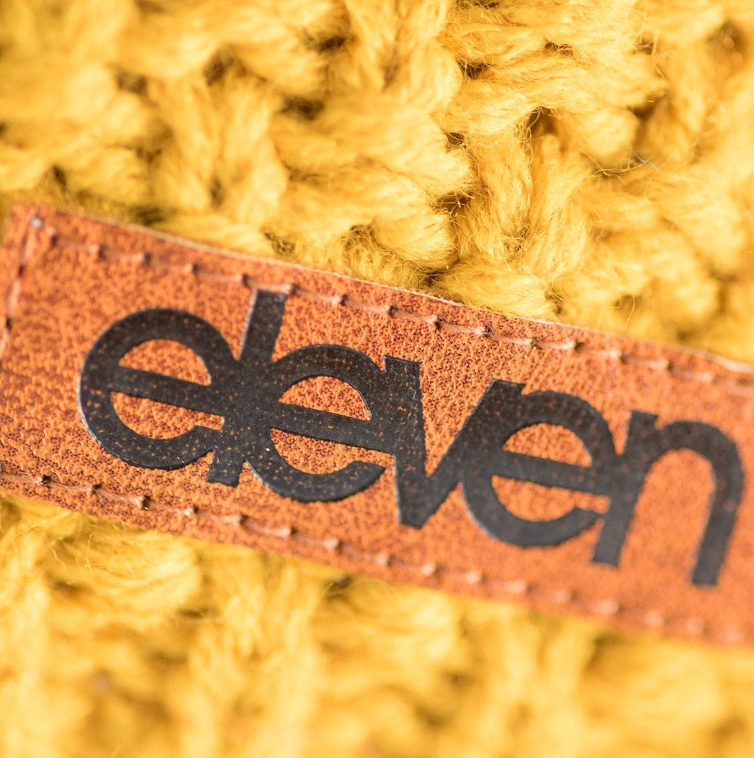 ELEVEN SPORTSWEAR Strickmütze mit Bommel in Senfgelb