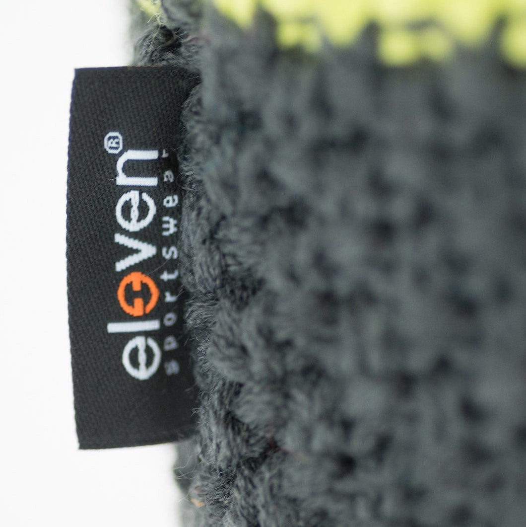 ELEVEN SPORTSWEAR megzta žieminė kepurė su bumbulu žalia/pilka