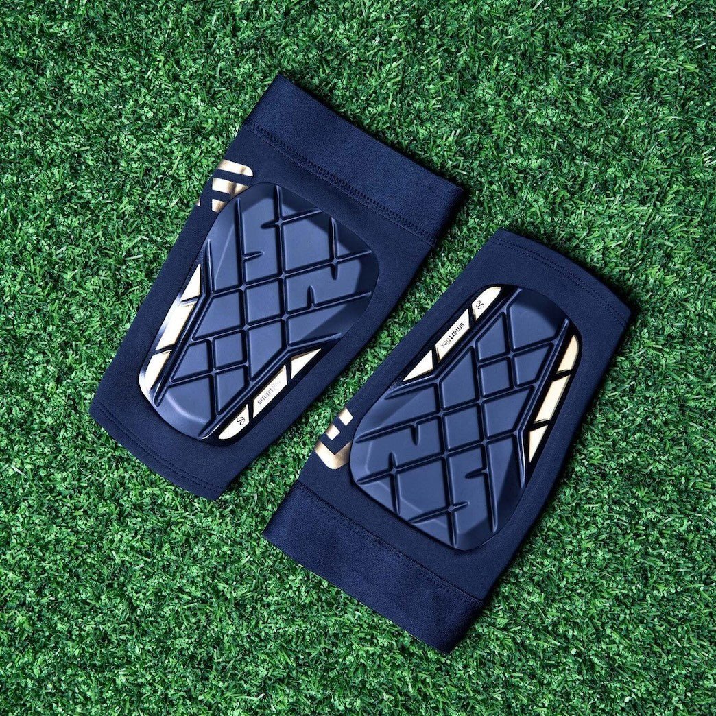 G - FORM PRO - S ELITE X shin guards for football - matte black - G - FORM - Evelostore