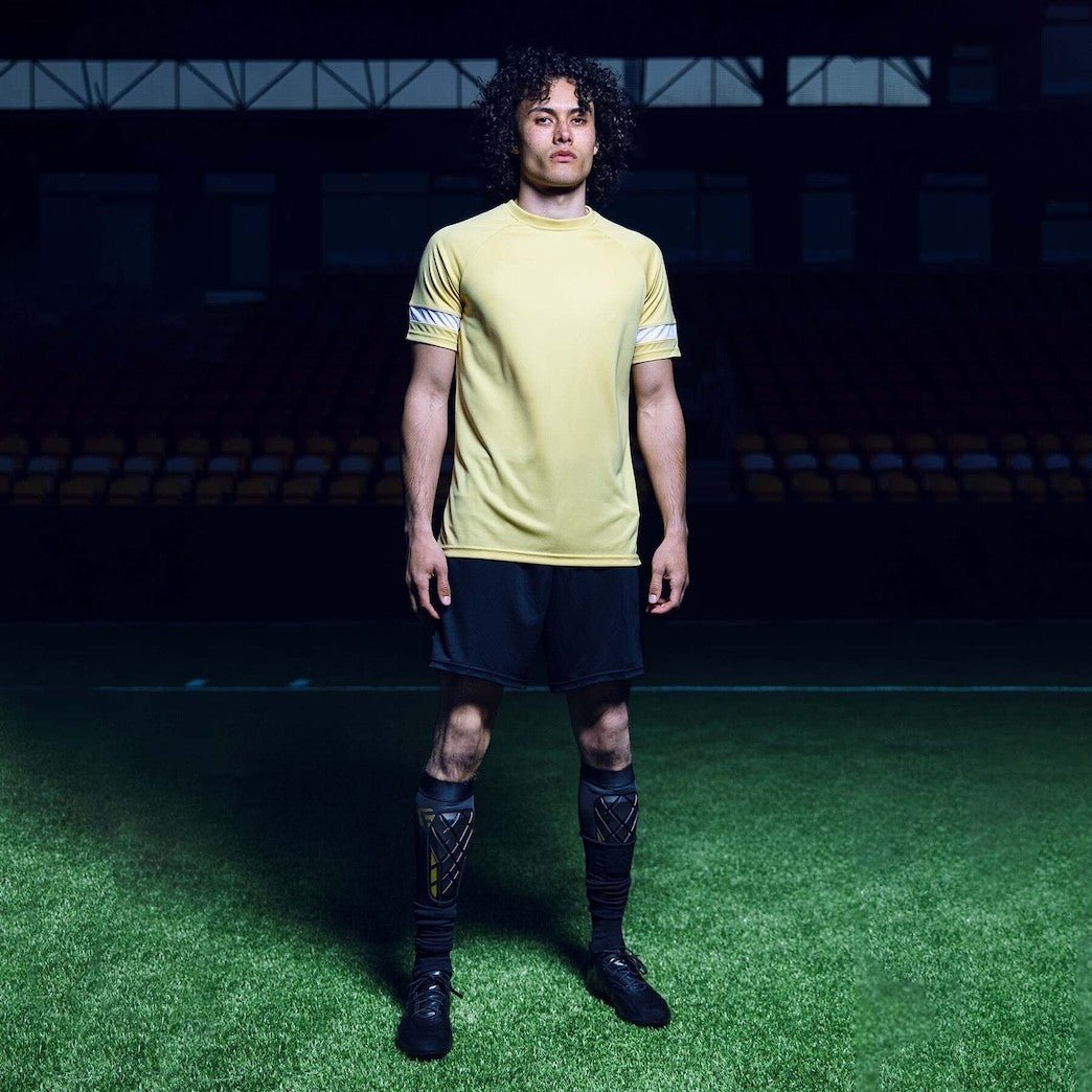 G - FORM PRO - S ELITE X shin guards for football - matte black - G - FORM - Evelostore