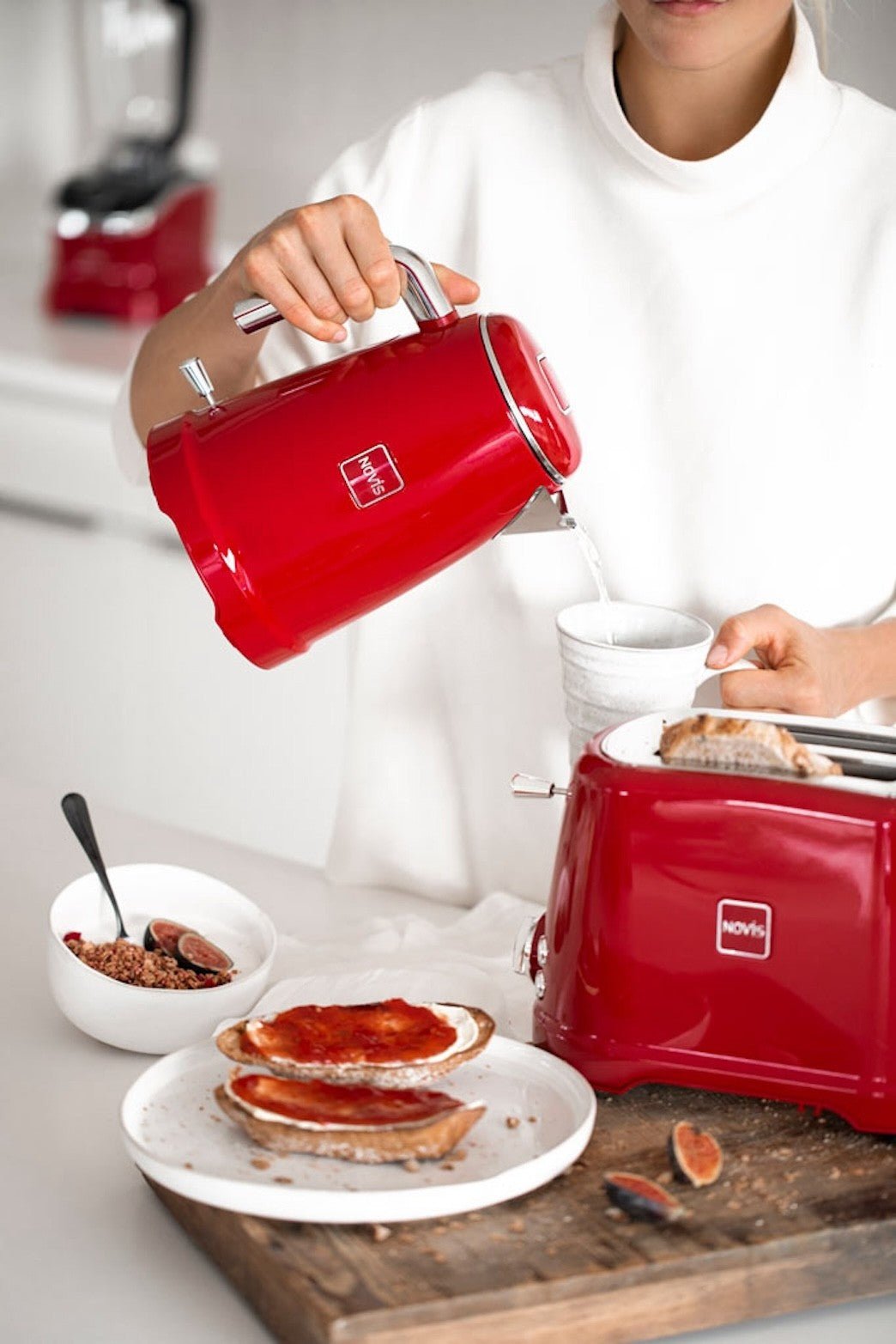 NOVIS K1 electric kettle - red - NOVIS - Evelostore