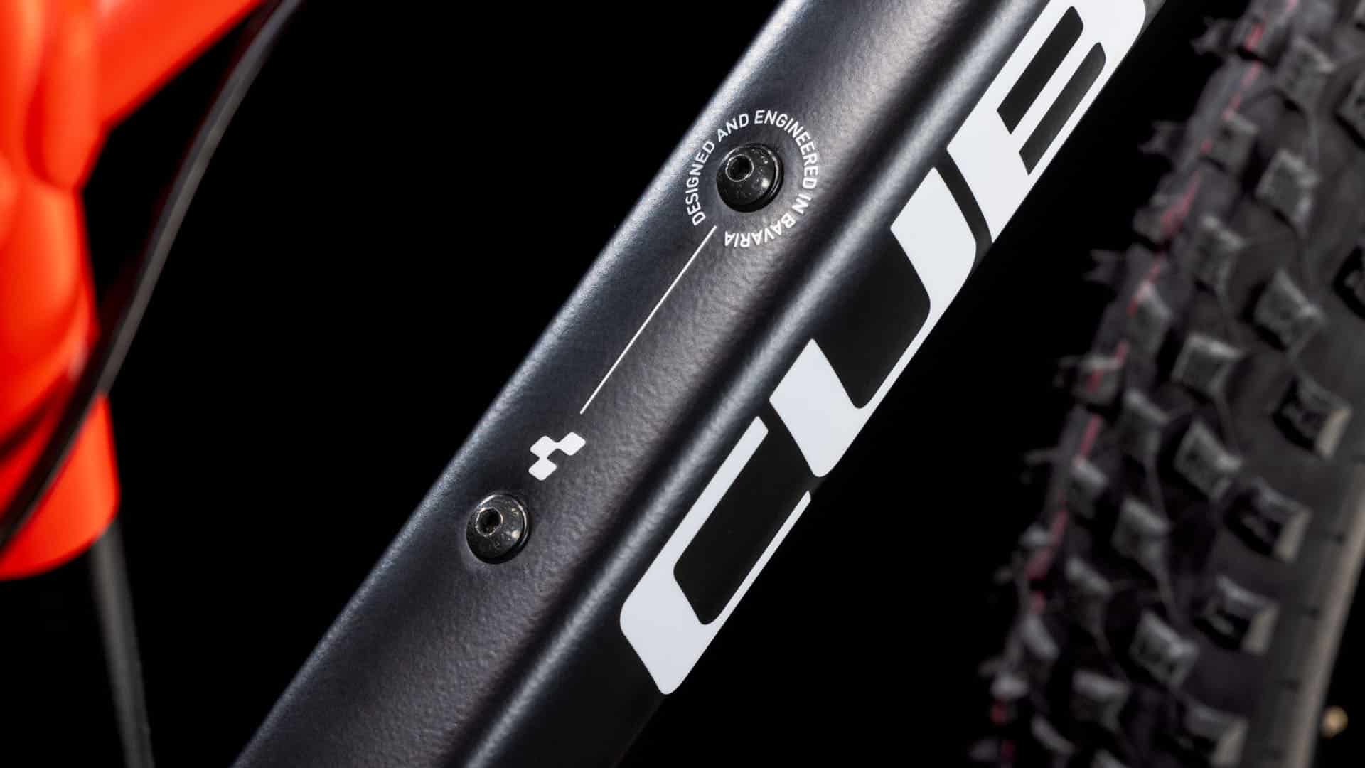 CUBE REACTION 200 PRO black´n´blue´n´red kids bicycle