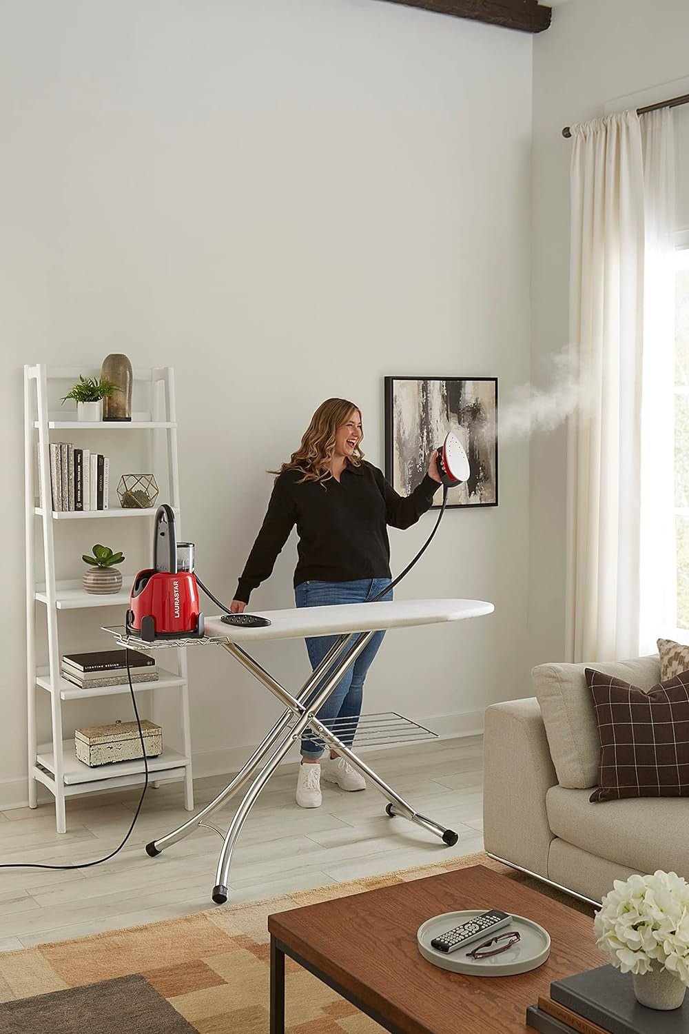 LAURASTAR LIFT ORIGINAL steam generator - red - LAURASTAR - Evelostore
