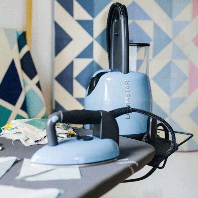 LAURASTAR LIFT PLUS steam generator - blue sky - LAURASTAR - Evelostore