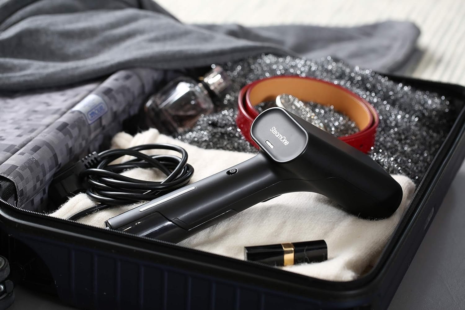 STEAMONE EUDTC75B handheld steamer - black - STEAMONE - Evelostore