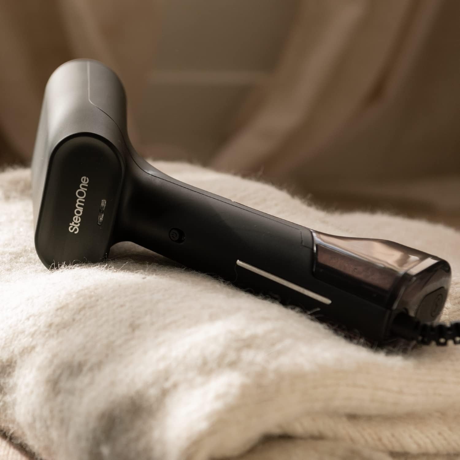 Clothes steamer STEAMONE EUDTC120B – Evelostore