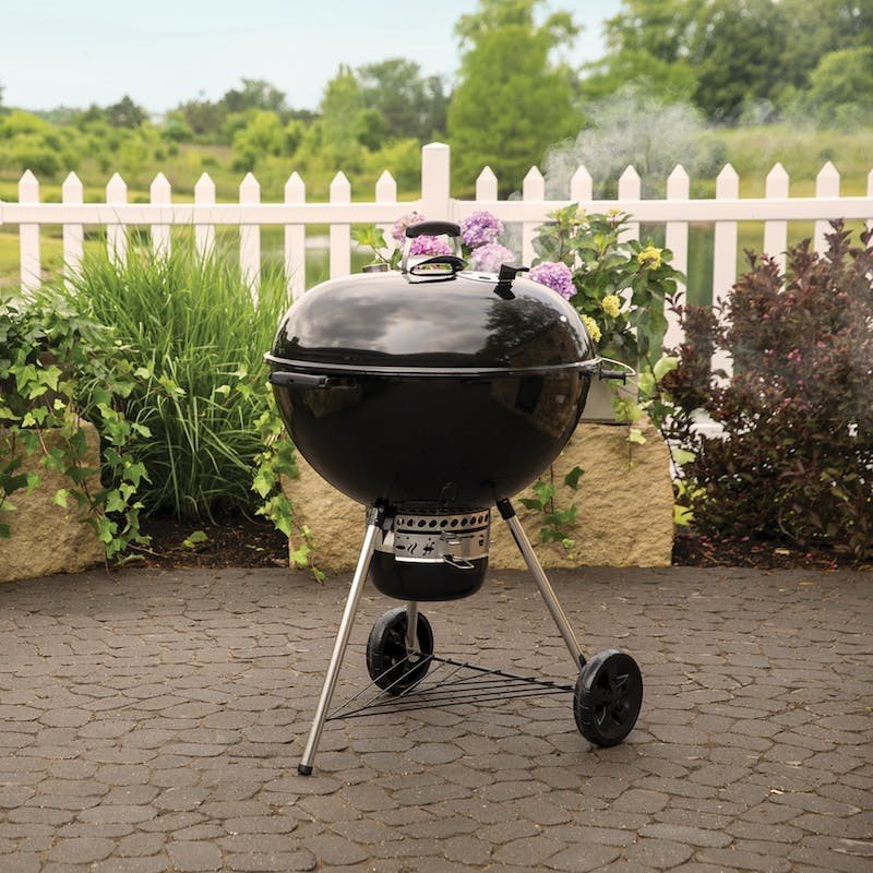 WEBER Master-Touch E-6755 67cm Charcoal Grill – Evelostore WEBER Master-Touch E-6755 67cm Charcoal Grill – Evelostore