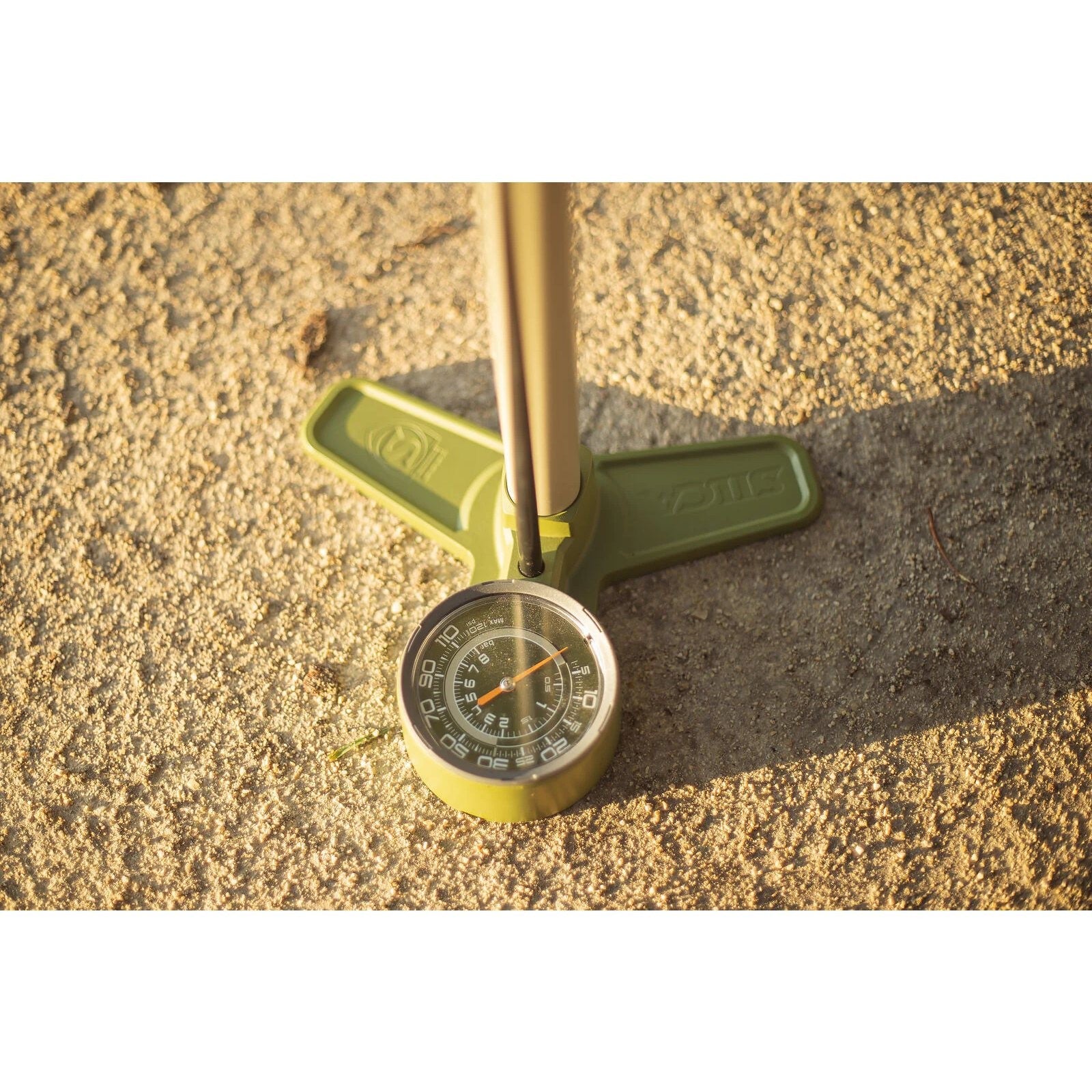 SILCA TERRA floor pump - green - SILCA - Evelostore