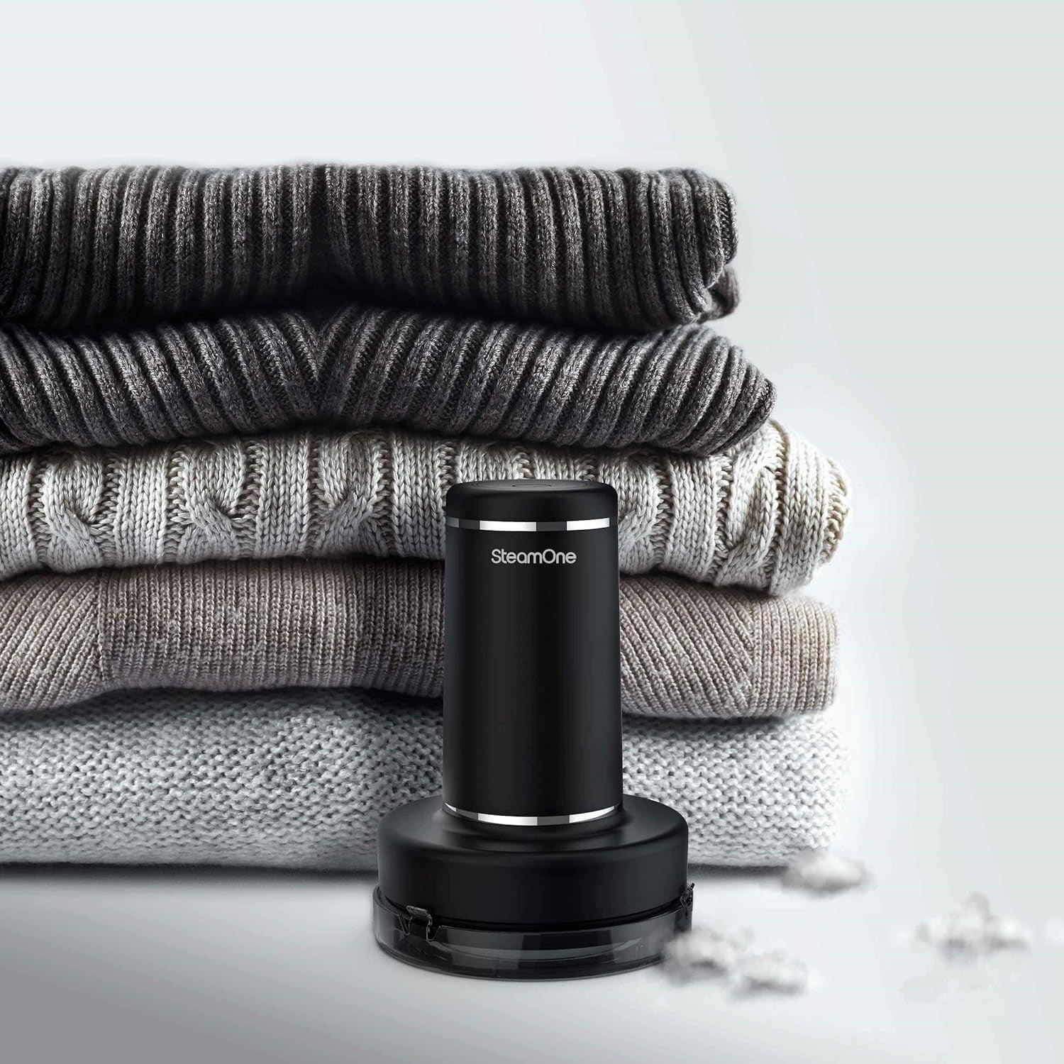 STEAMONE RP10B fabric shaver - black - STEAMONE - Evelostore