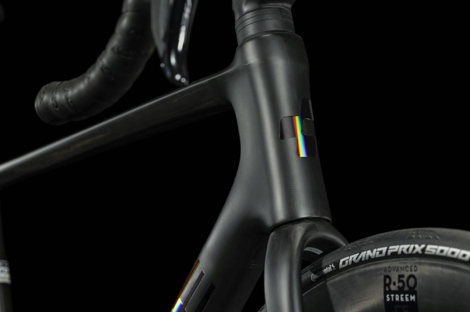 CUBE LITENING AIR C:68X SLT road bike - carbon/rainbow - CUBE - Evelostore