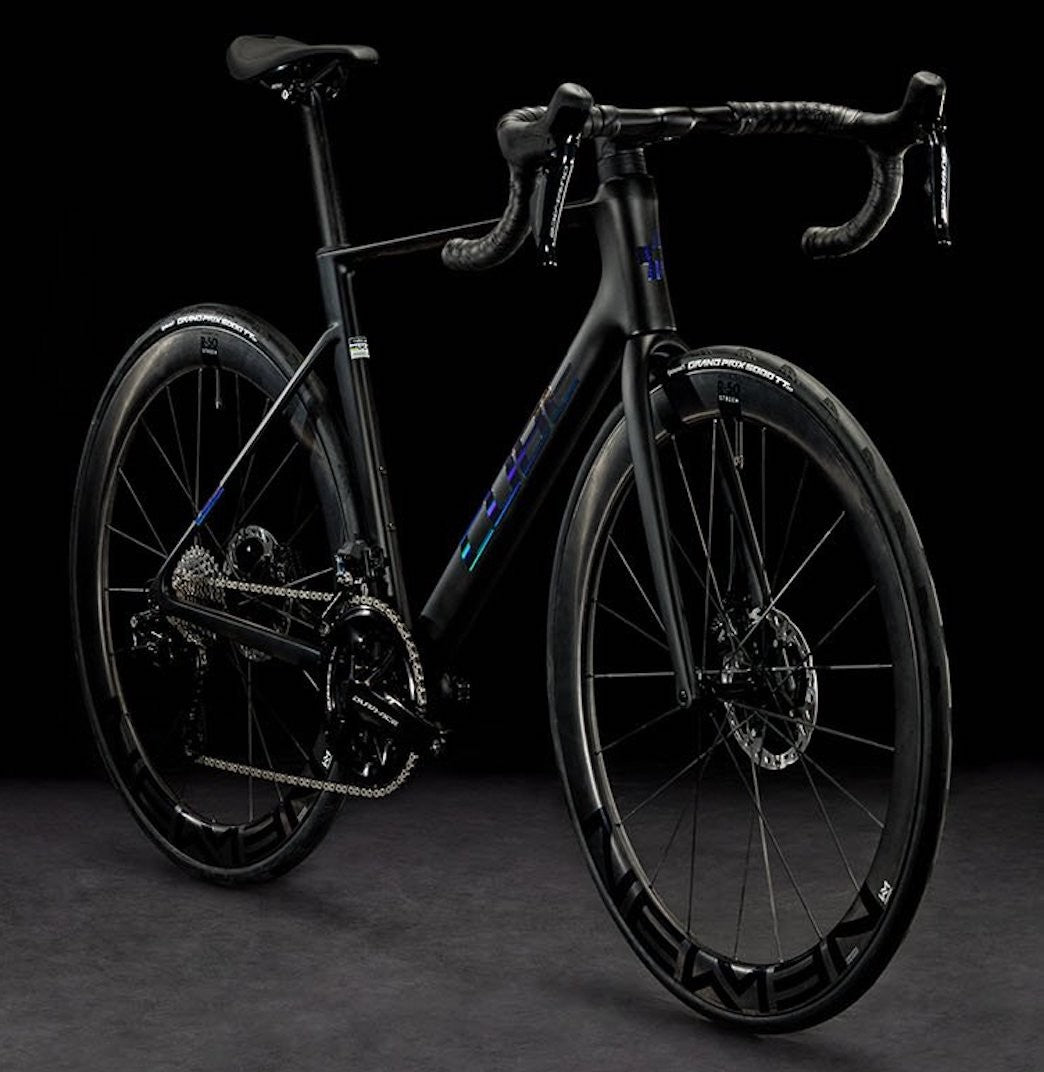 CUBE LITENING AIR C:68X SLT road bike - carbon/rainbow - CUBE - Evelostore