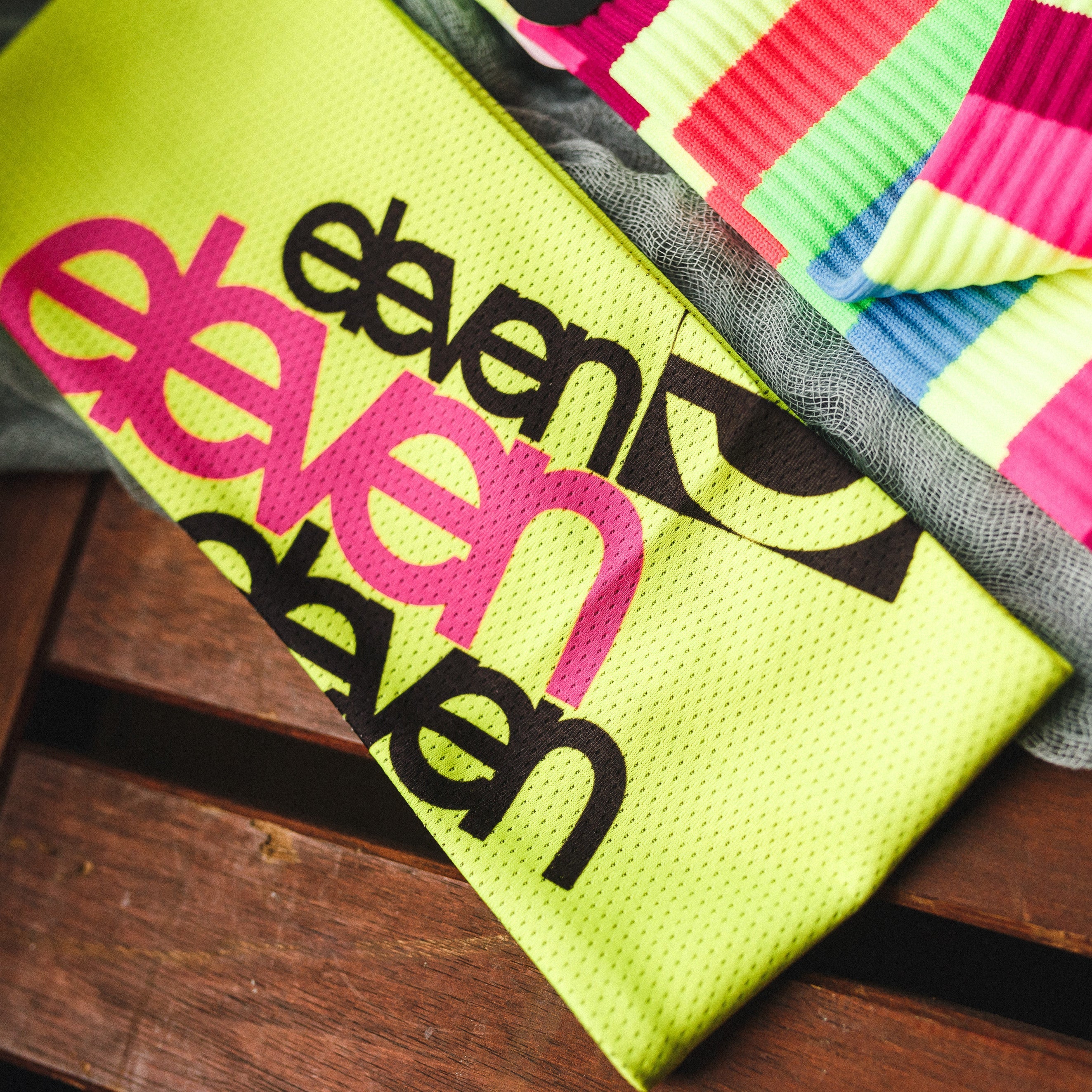 ELEVEN SPORTSWEAR Peapael HÕBEDANE FLUO F11