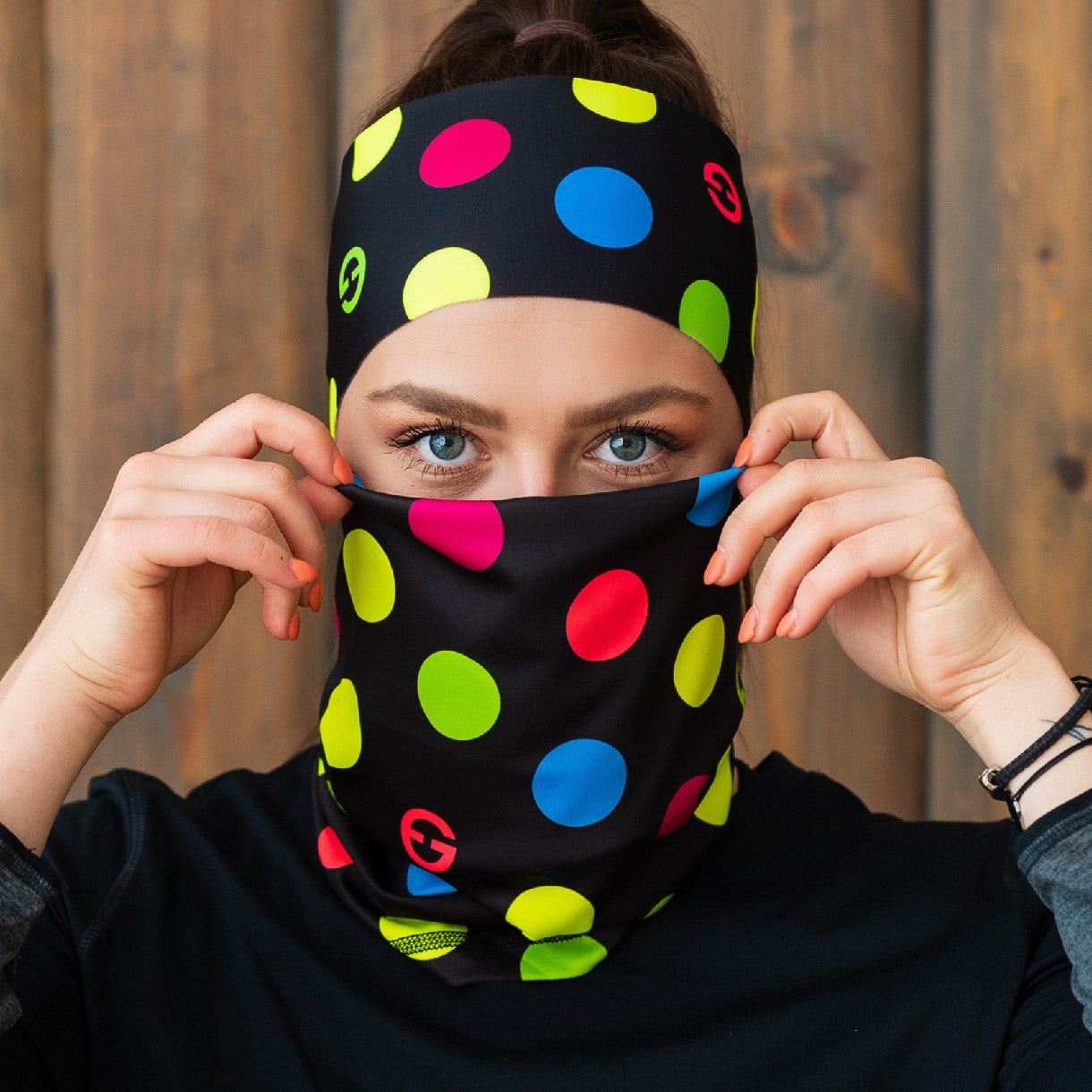 ELEVEN SPORTSWEAR Multifunktionelt tørklæde DOTS sort