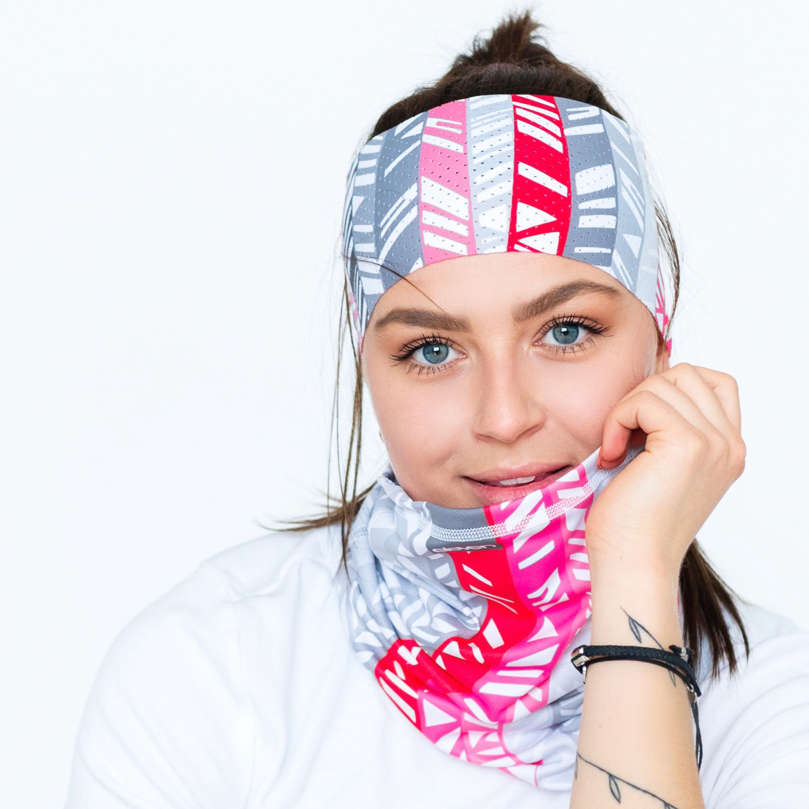 ELEVEN SPORTSWEAR Wielofunkcyjna chusta PASS 7