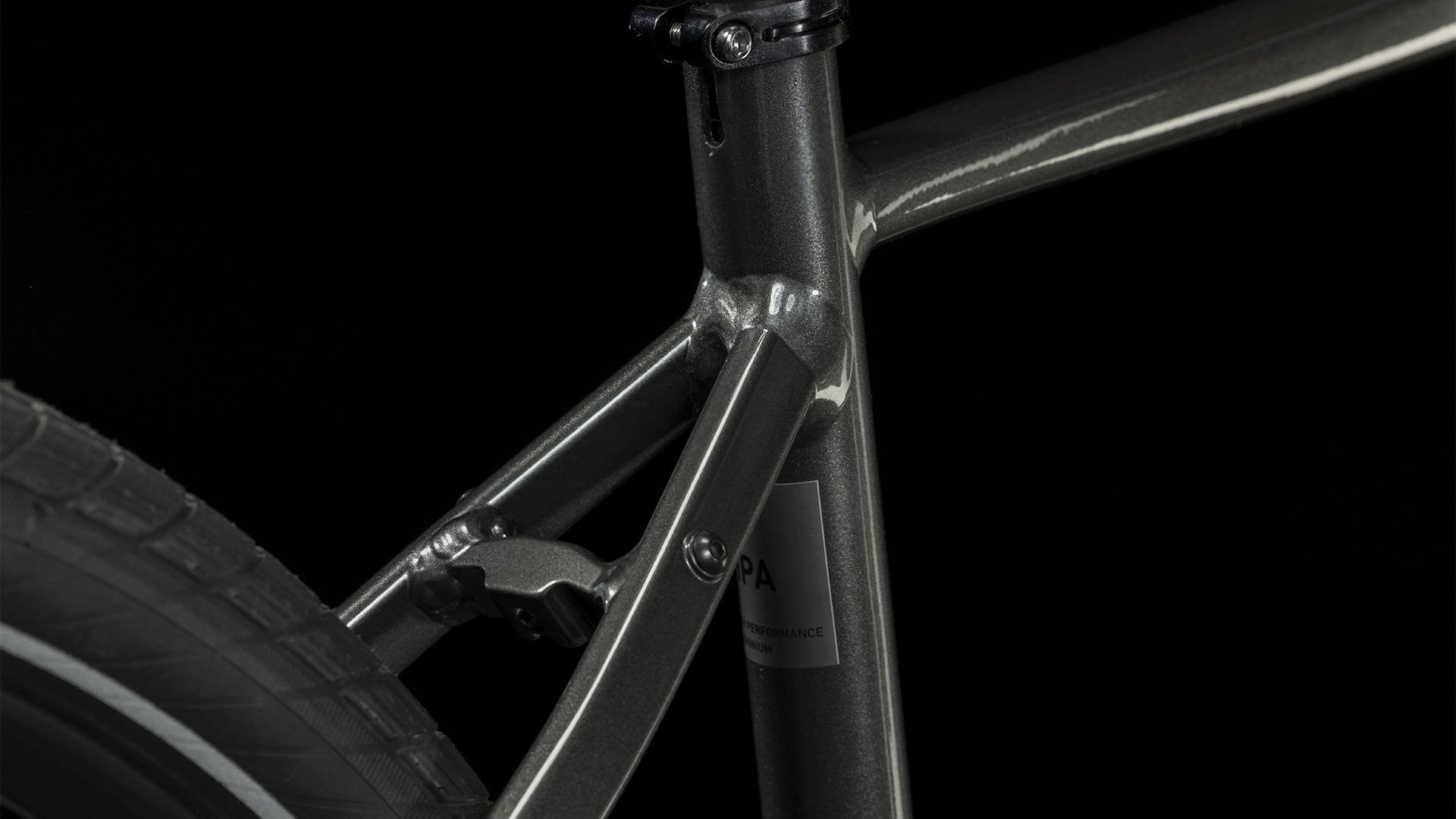 CUBE HYDE 29 bike - graphite´n´black - CUBE - Evelostore