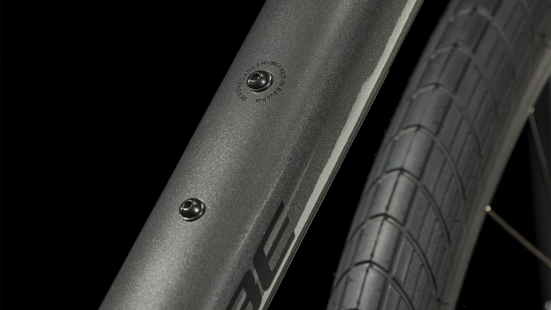 CUBE HYDE 29 bike - graphite´n´black - CUBE - Evelostore