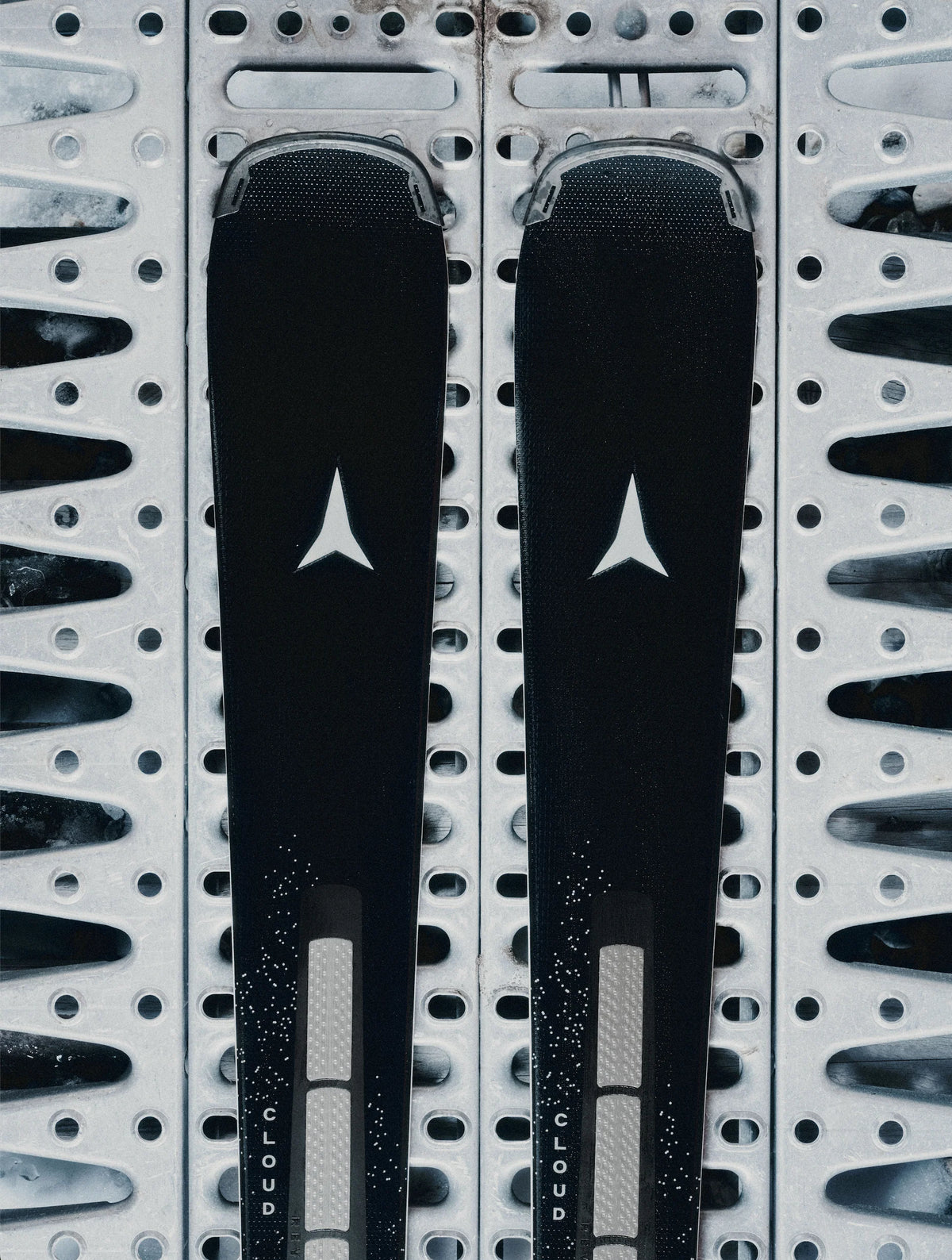 ATOMIC CLOUD Q14 Revoshock S + MI 12 GW pisteskis til kvinder - Sort/Salviegrøn