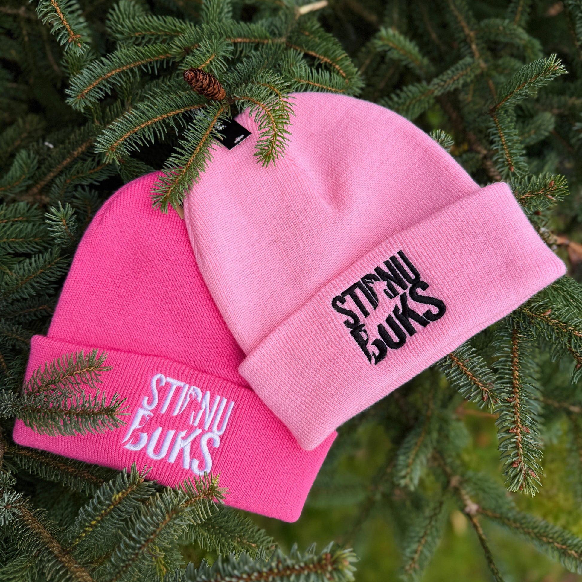 STIRNU BUKS cuff knit beanie – baby pink - ELEVEN SPORTSWEAR - Evelostore