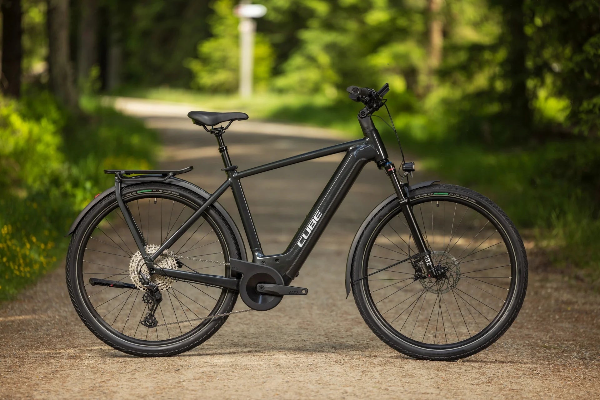 CUBE KATHMANDU HYBRID EXC 750 28 electric touring bike - grey´n´silver - CUBE - Evelostore
