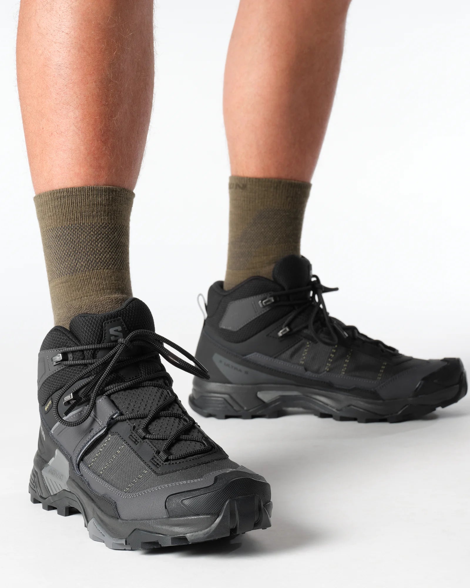 Botas de senderismo SALOMON X Ultra 5 Mid GTX - negro/gris