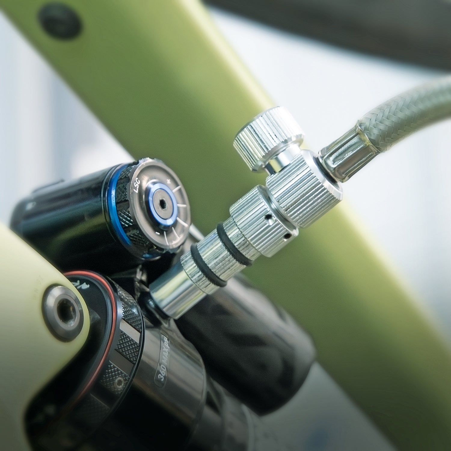 SKS RENNKOMPRESSOR SUSPENSION floor pump - red - SKS - Evelostore