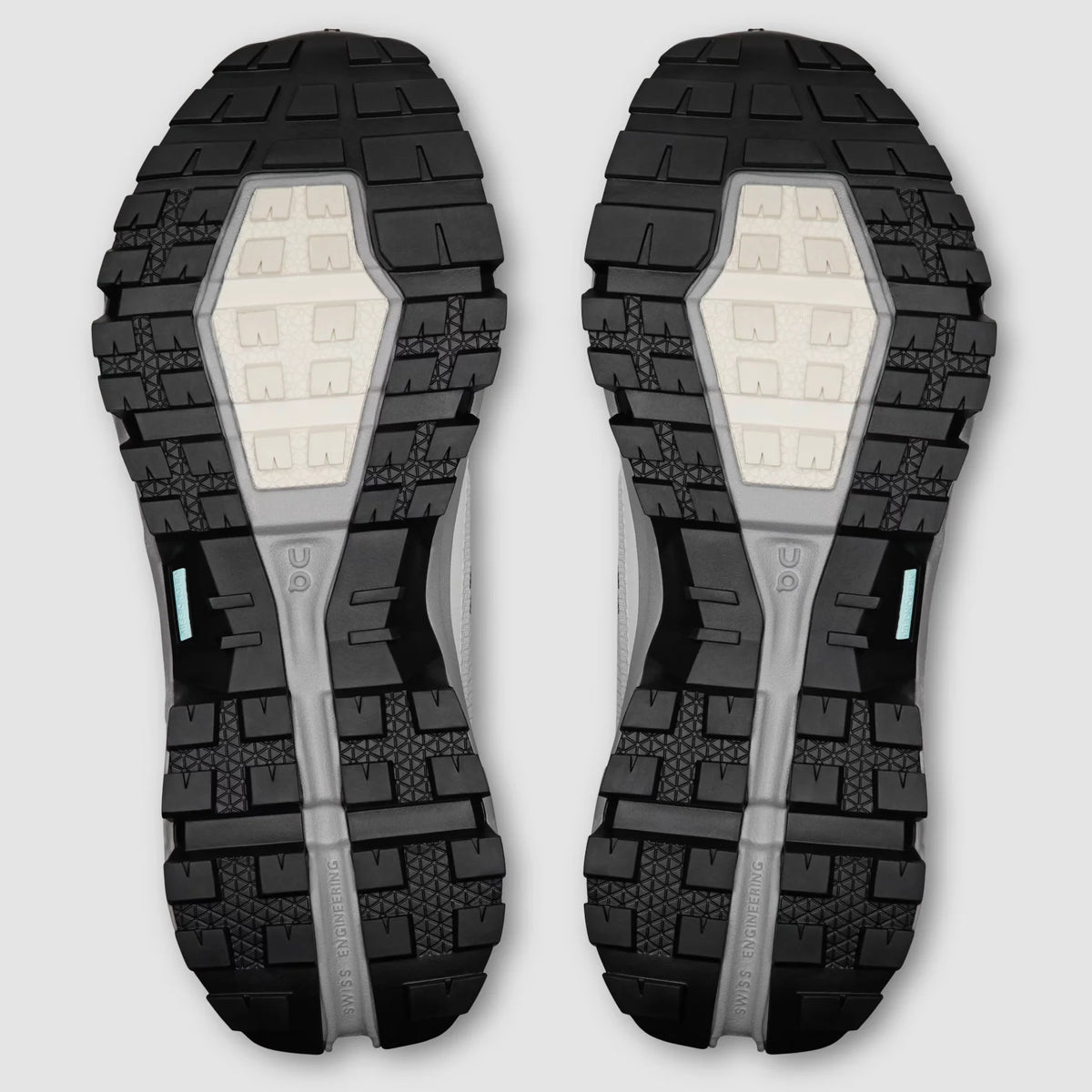 Chaussures de randonnée imperméables ON Cloudrock Mid WP W – Blanc/Gris