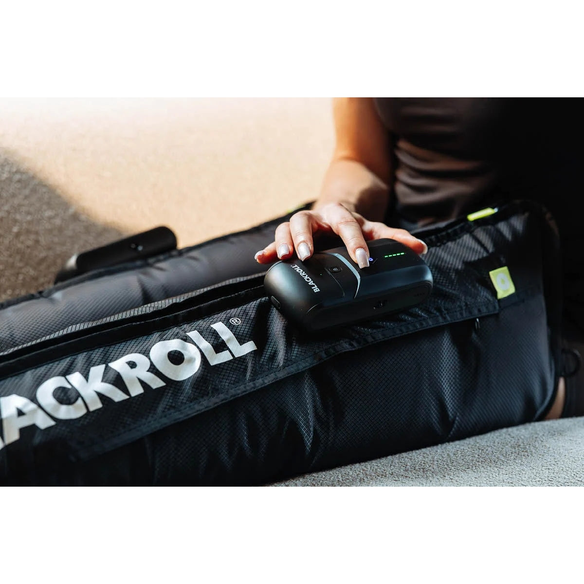 BLACKROLL kompressionsboots 2.0 massageapparat - svart