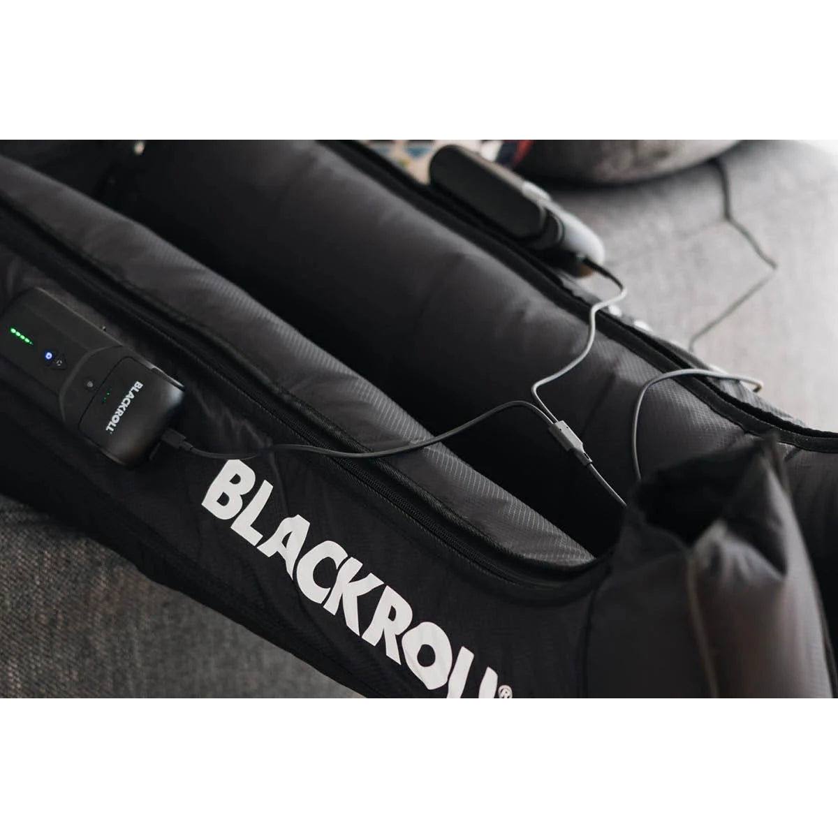 BLACKROLL kompressionsboots 2.0 massageapparat - svart