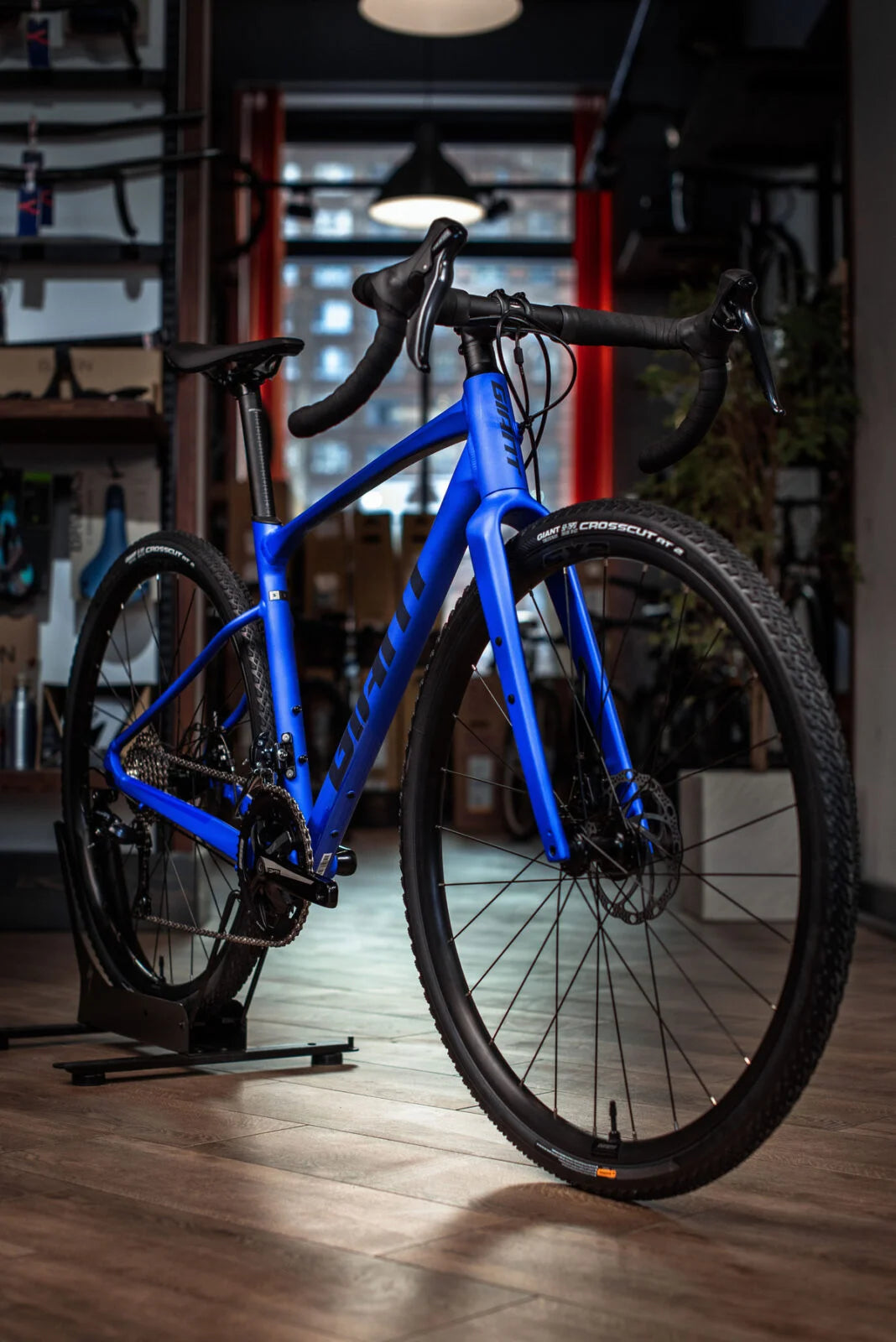 GIANT REVOLT 2 gravel bike - Sapphire