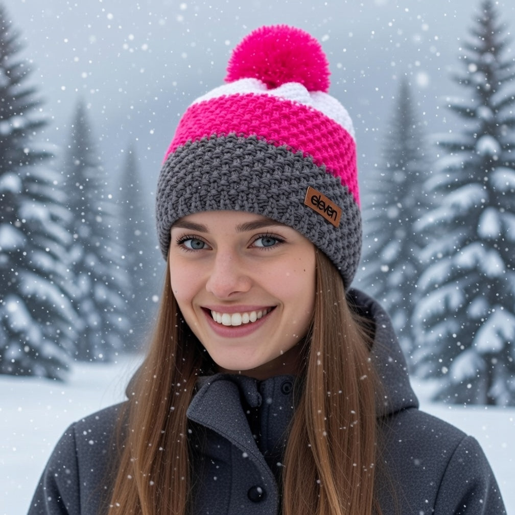 ELEVEN SPORTSWEAR Strickmütze mit Bommel in Pink
