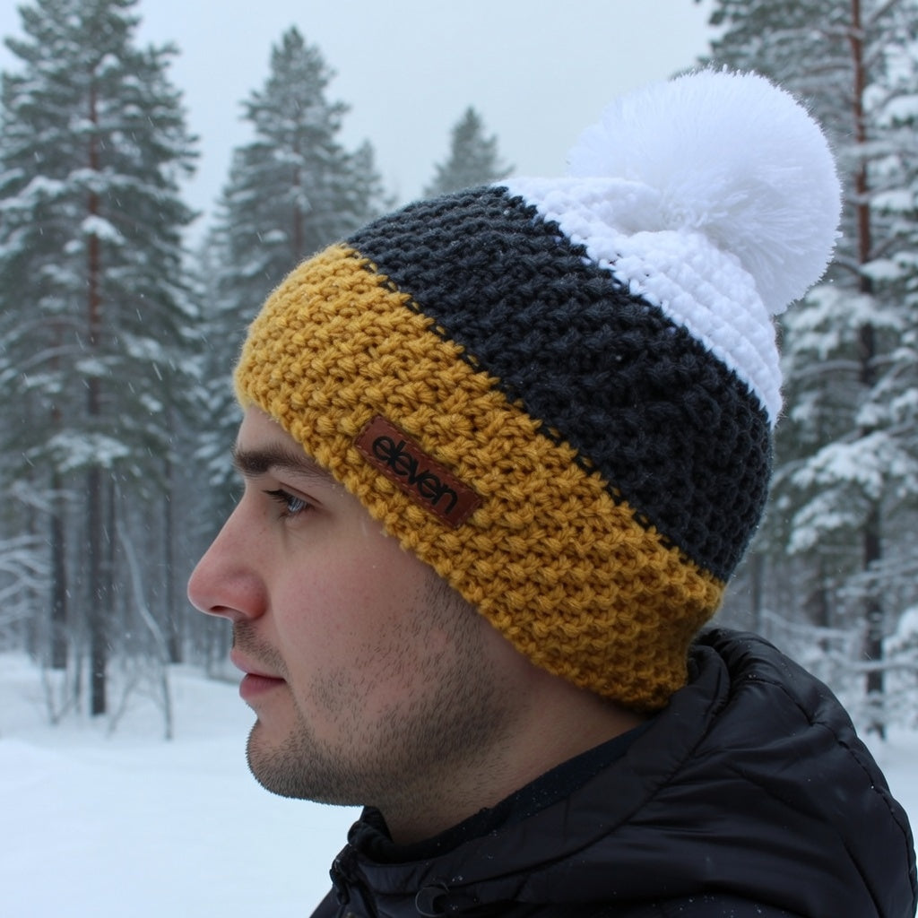 ELEVEN SPORTSWEAR Strickmütze mit Bommel in Senfgelb