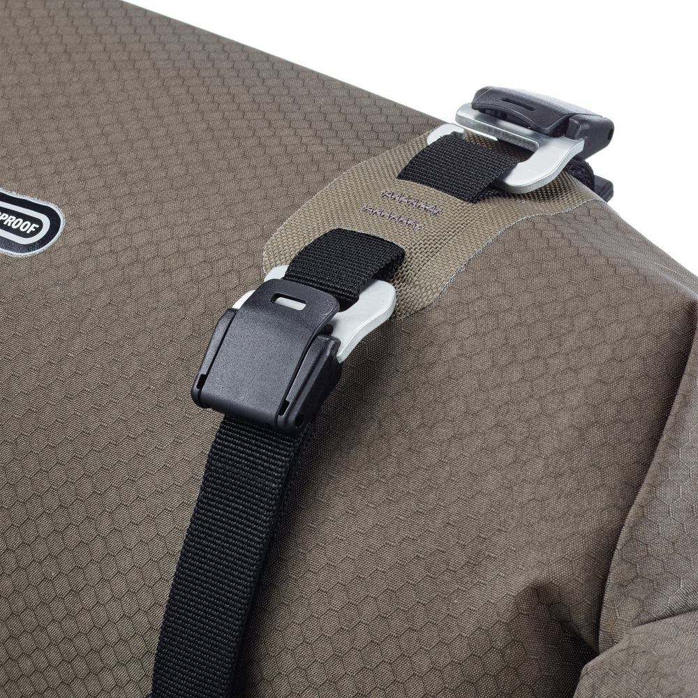 ORTLIEB HANDLEBAR-PACK FLEX 9L handlebar bag - dark sand