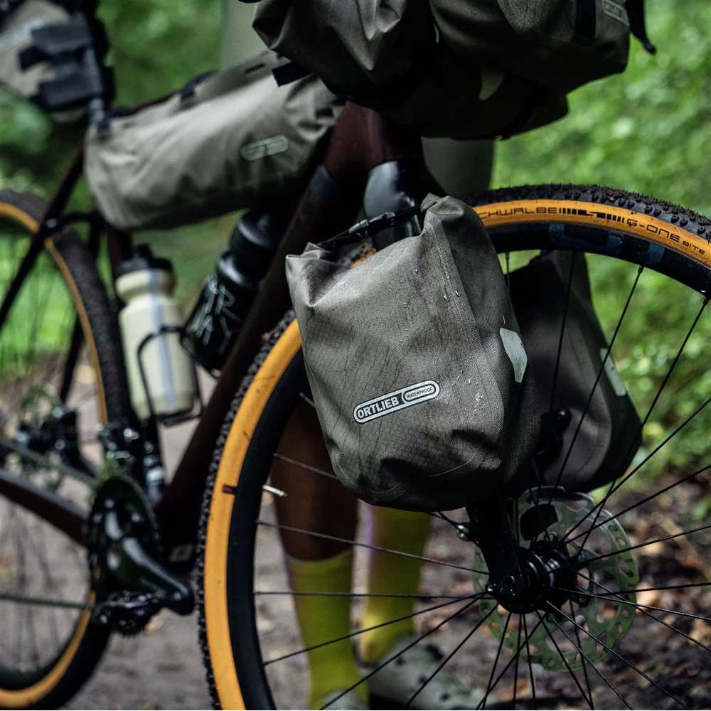 ORTLIEB FORK-PACK 5.8L cykeltaske – mørkt sand