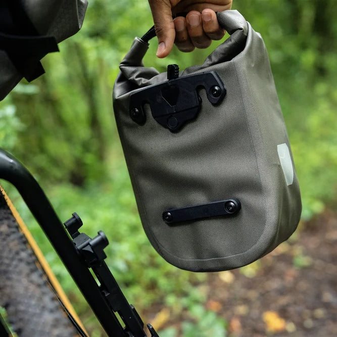 ORTLIEB FORK-PACK 5.8L cykeltaske – mørkt sand