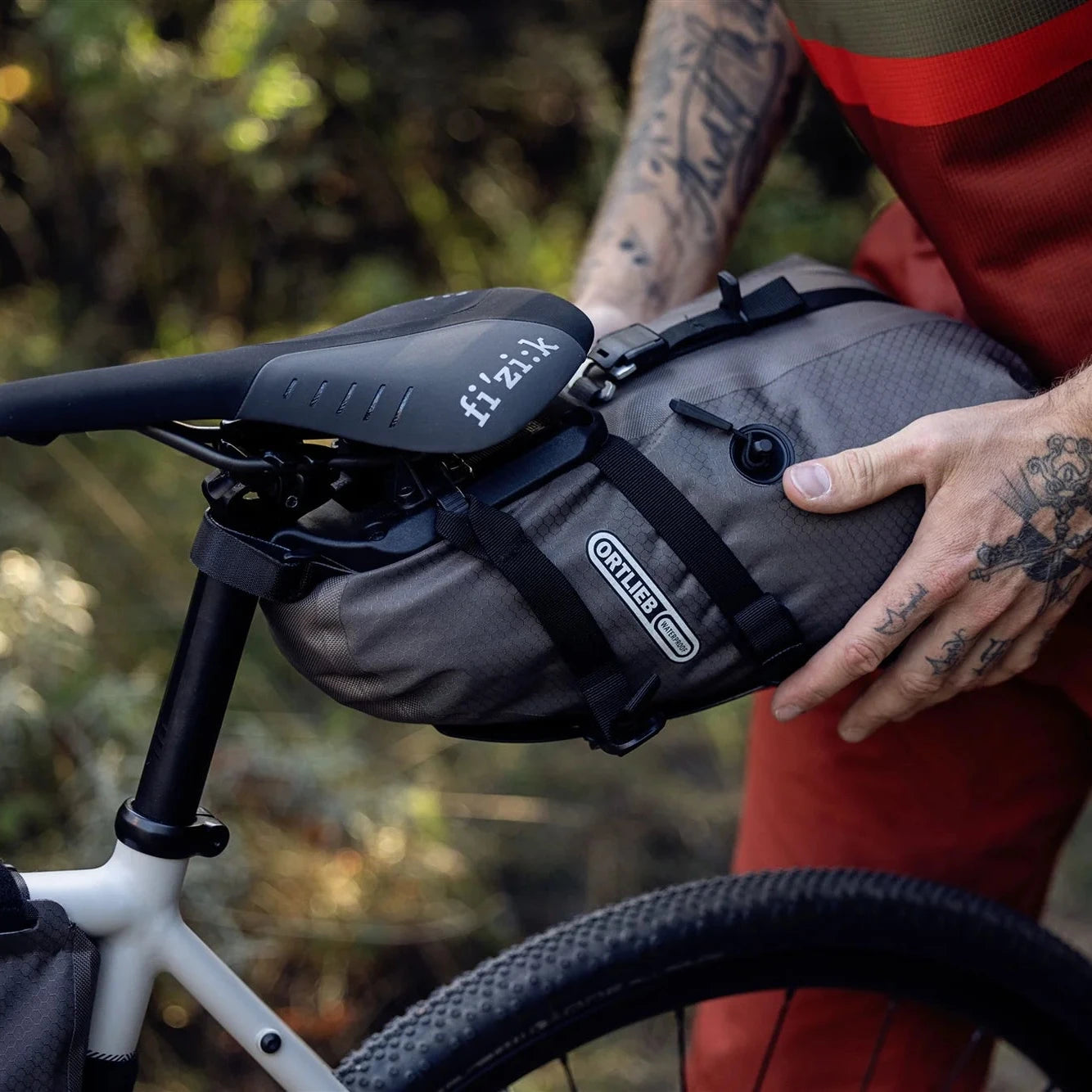 Sacoche de selle ORTLIEB SEAT-PACK QR 13 L - sable foncé