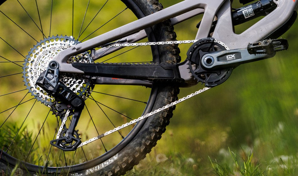 SRAM GX Eagle perdavimo T tipo 12 pavarų grandinė – sidabrinė