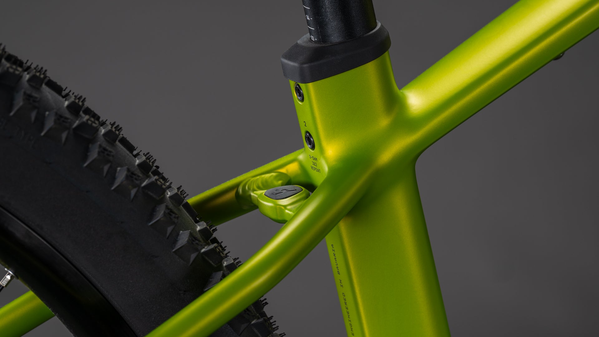 CUBE REACTION HYBRID RACE 800 29 Elektro velosipēds - lizard´n´black