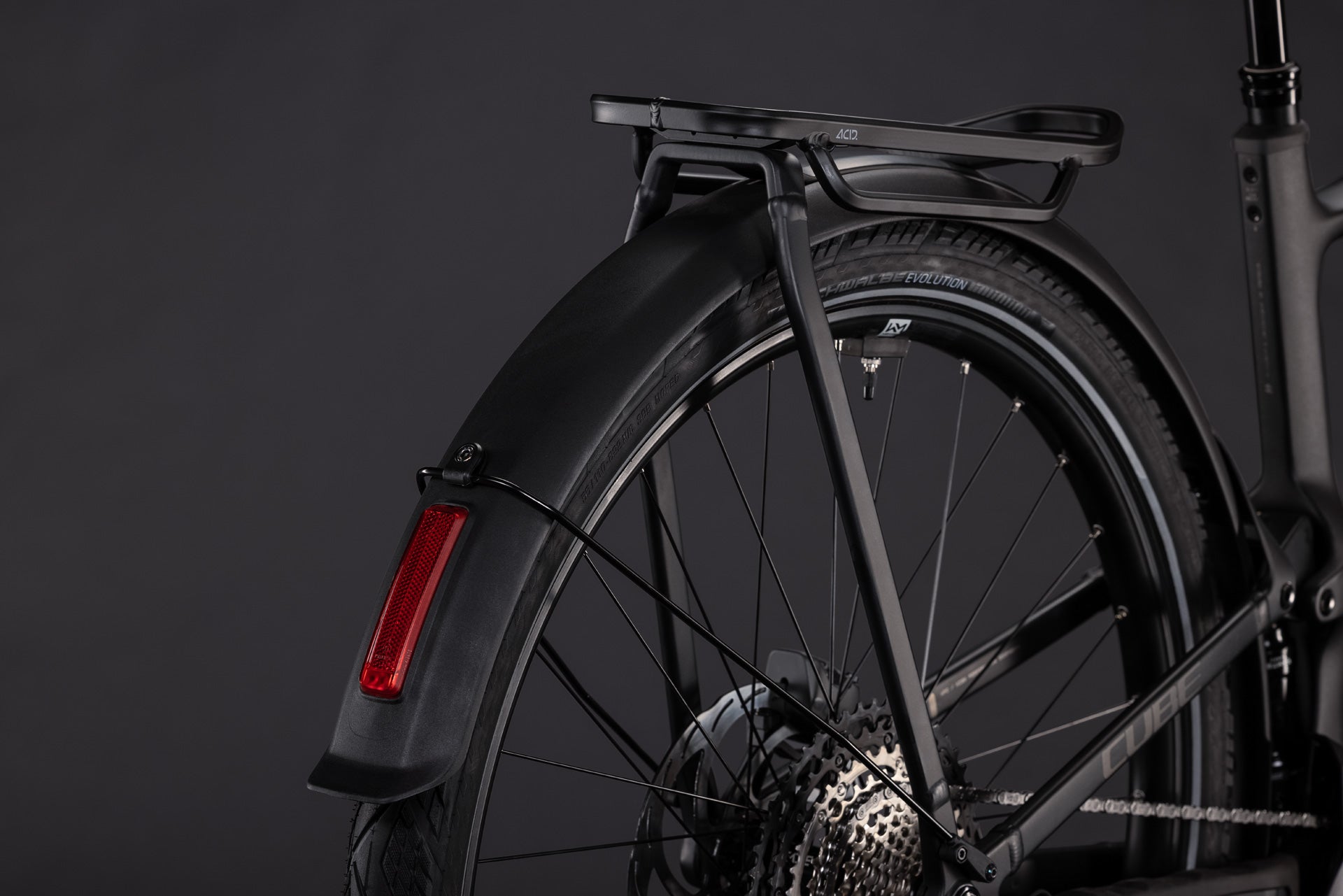 CUBE KATHMANDU HYBRID ONE11 HPC SLT 800 elektro velosipēds - carbon´n´silverdust 2027