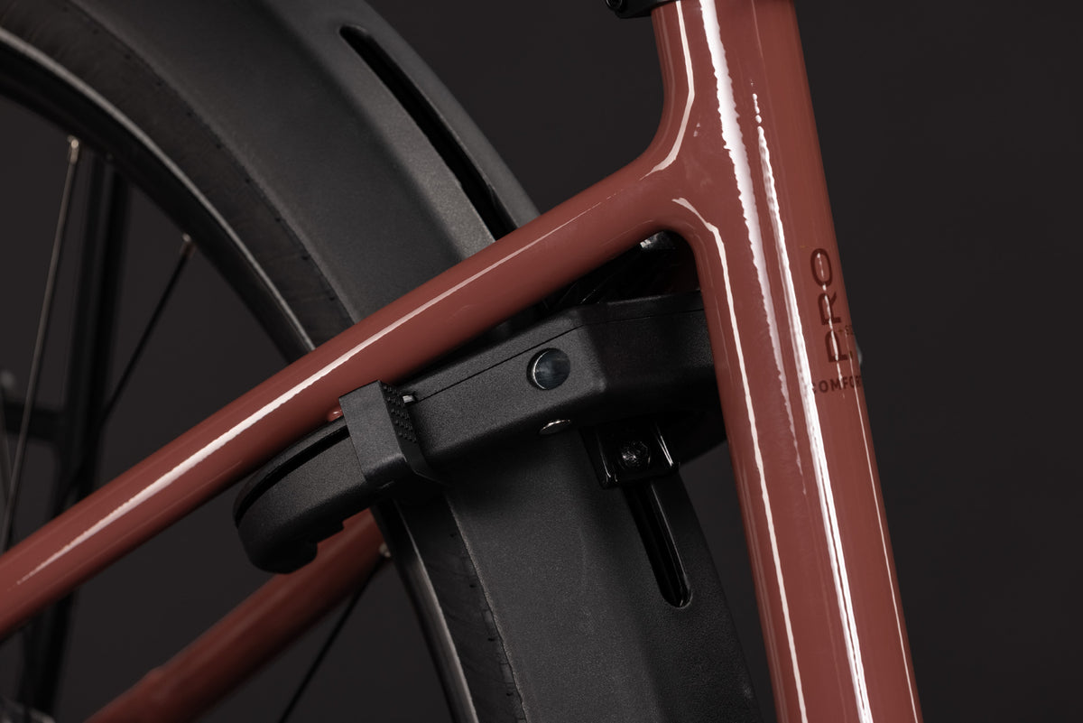 CUBE SUPREME HYBRID COMFORT PRO 600 28 Elektriskais pilsētas velosipēds - burgundy´n´claret 2027
