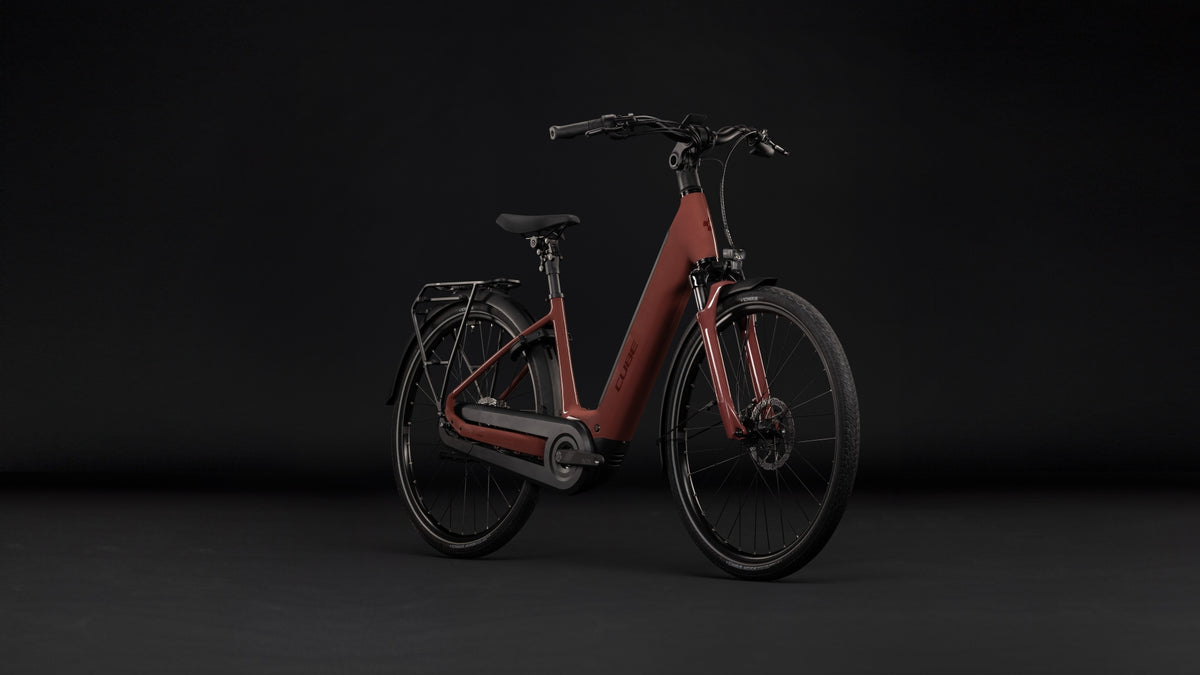 CUBE SUPREME HYBRID COMFORT PRO 600 28 Elektriskais pilsētas velosipēds - burgundy´n´claret 2027