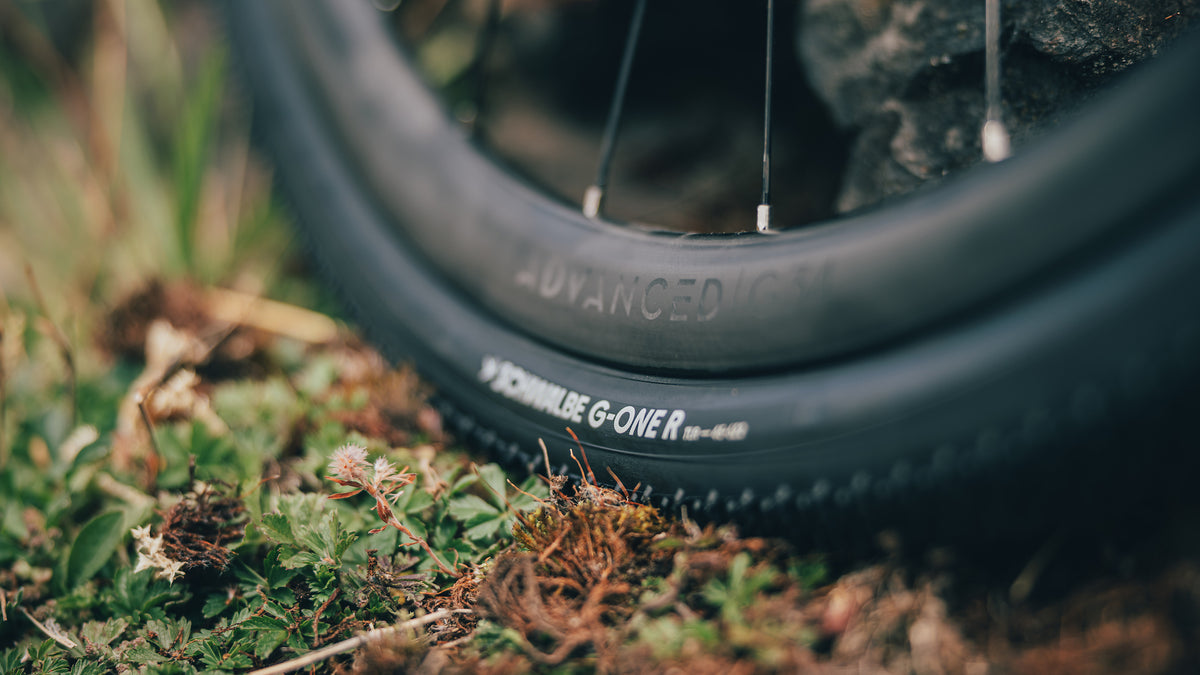 CUBE NUROAD C:62 ONE gravelcykel i carbon - Hintofmint / Green 2027
