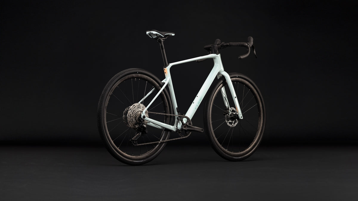 CUBE NUROAD C:62 ONE gravelcykel i carbon - Hintofmint / Green 2027