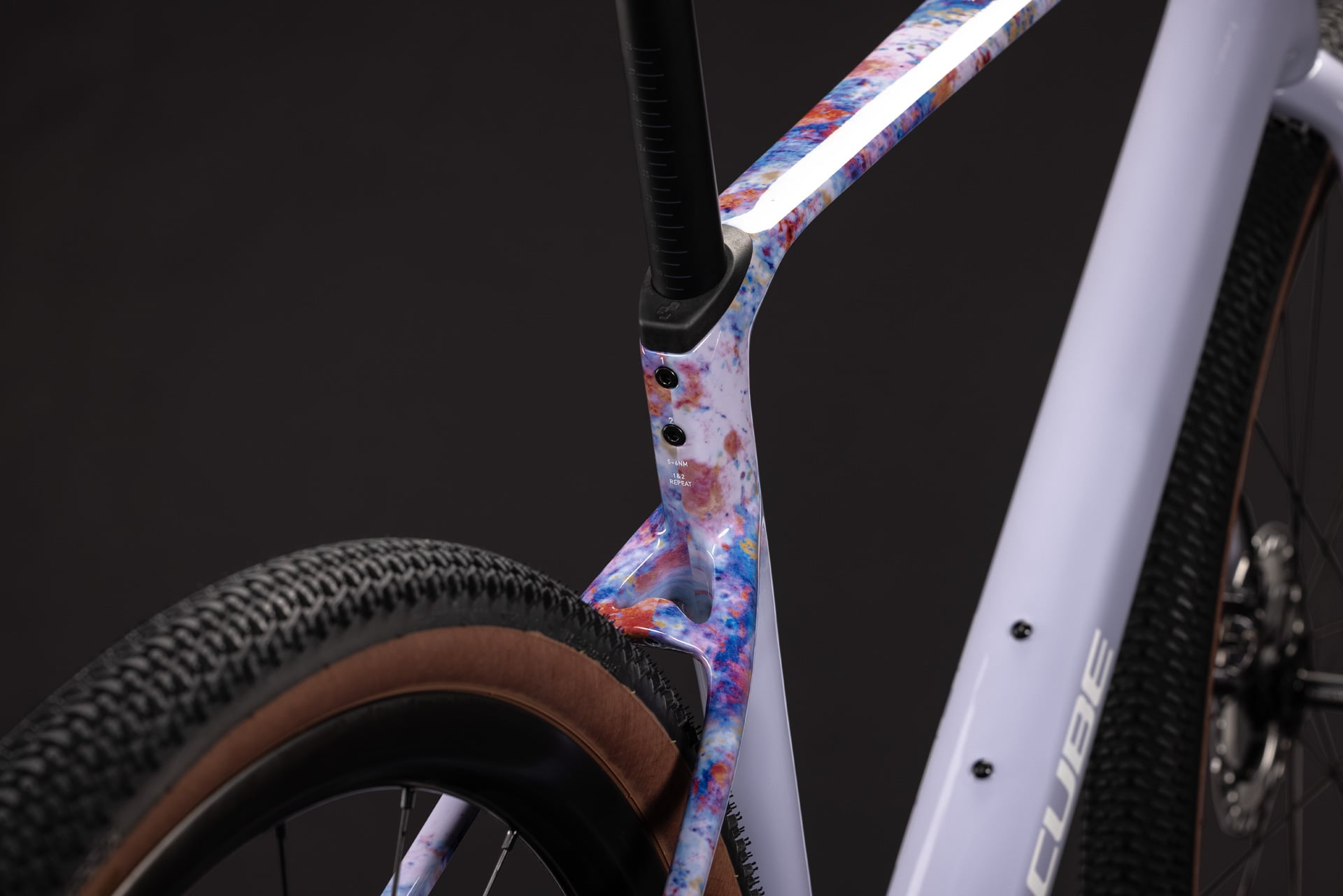 CUBE NUROAD C:62 EX Gravel Bike – shiftblush und art