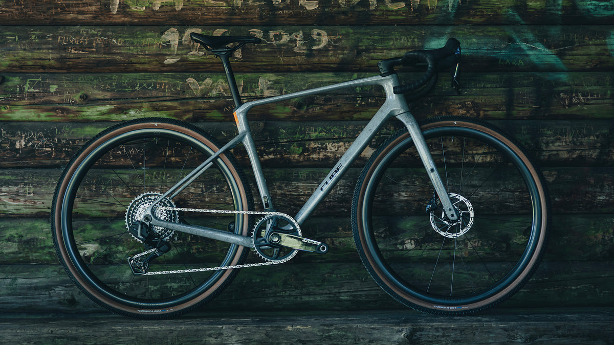 CUBE NUROAD C:62 EXC carbon-gravelcykel – Wolf / Fibre 2027