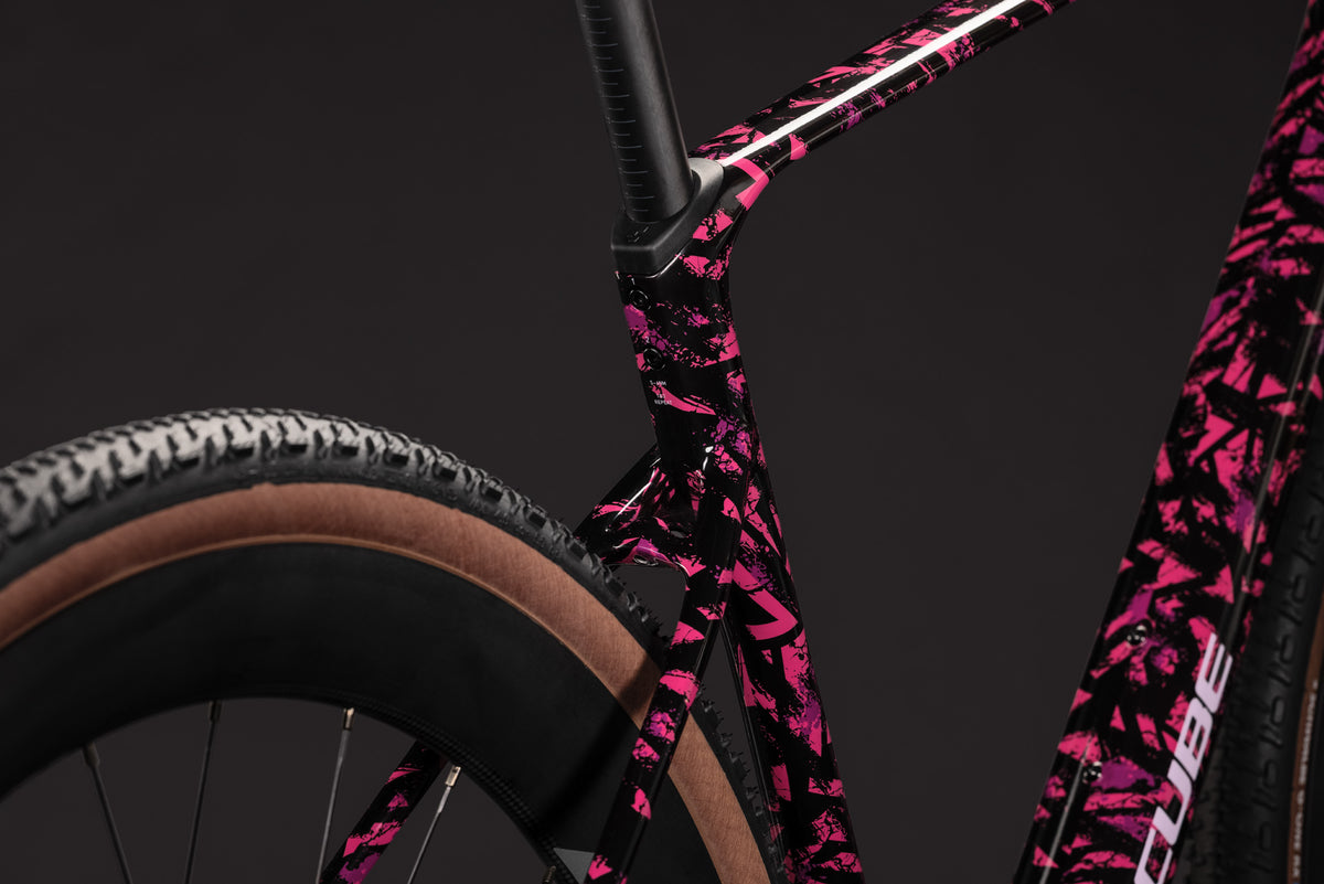 CUBE NUROAD C:62 SLX -hiilikuitugravelpyörä – Pinkaction / Black 2027