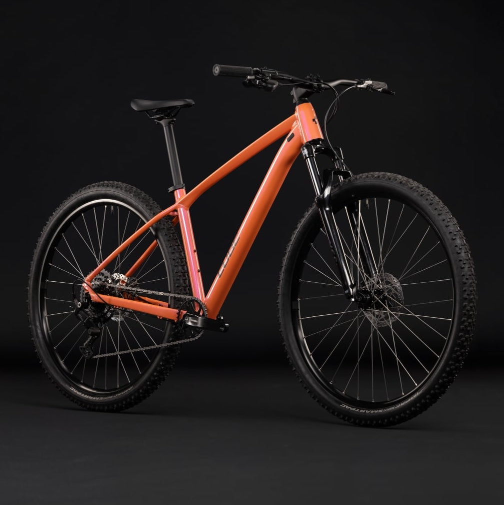 Bicicleta de montaña CUBE AIM ONE 29 - salmón y negro 2027